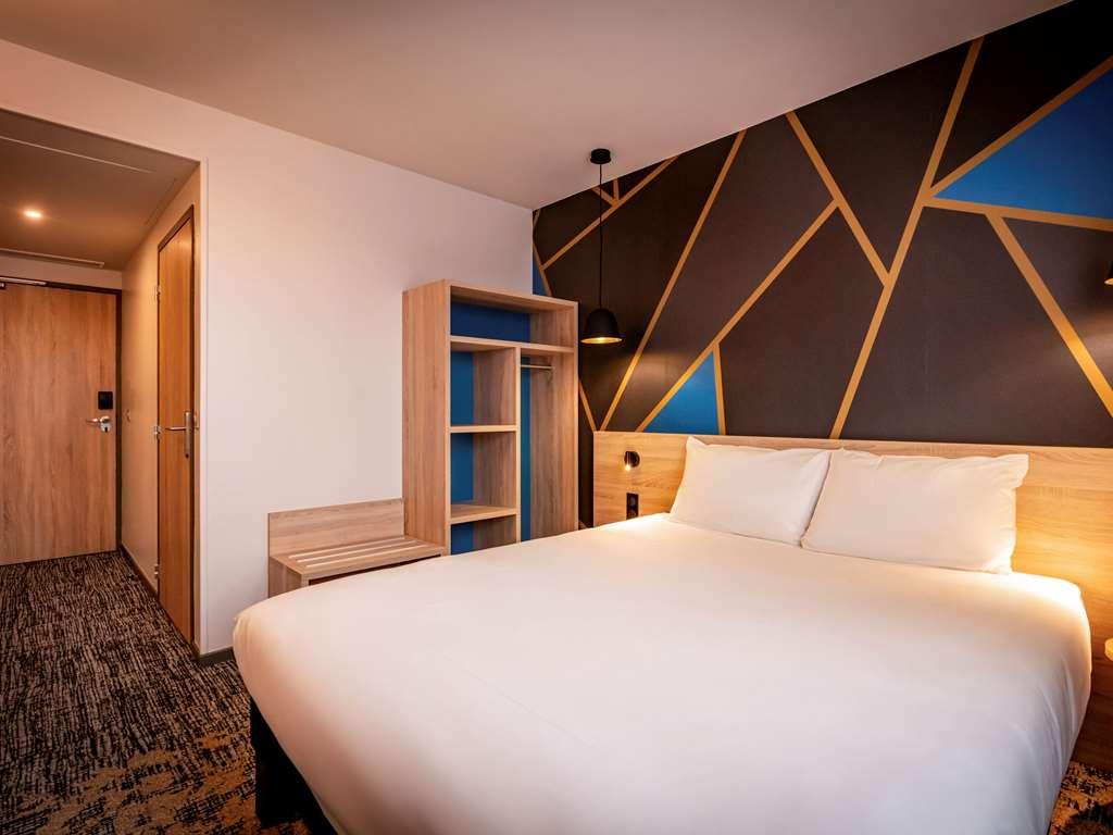 Ibis Styles Valenciennes Petite Foret Pokoj fotografie